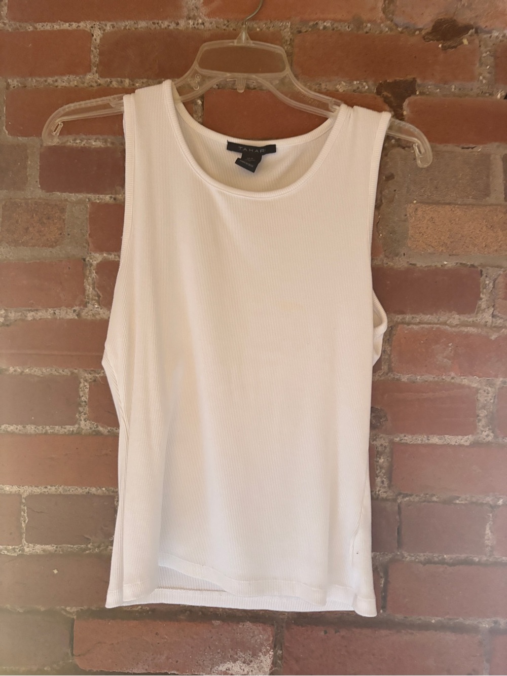 Tahari White Ribbed Tank Top